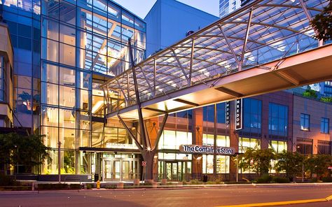 Bellevue Pedestrian Cable Stayed Bridge - Ronstan Tensile Architecture Bridges Architecture, Cable Stayed Bridge, Sky Walk, Architecture Design Process, Sky Bridge, Bridge Construction, Concept Models Architecture, Metal Roofing, Landscape Architecture Design