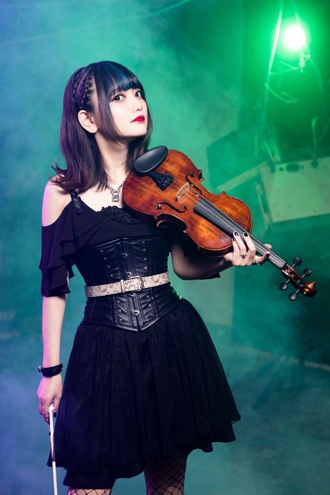 Unlucky Morpheus, Japanese Goth, Musician Aesthetic, J Pop, Design Stand, Band Design, Female Girl, Violinist, Hottest Celebrities