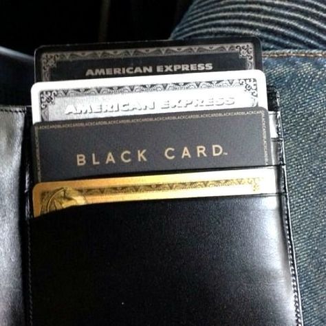 International Buissnes Aesthetic, American Express Black, American Express Black Card, Board Pictures, Life Vision Board, Super Rich Kids, Rich Girl Lifestyle, Life Board, Rich Lifestyle