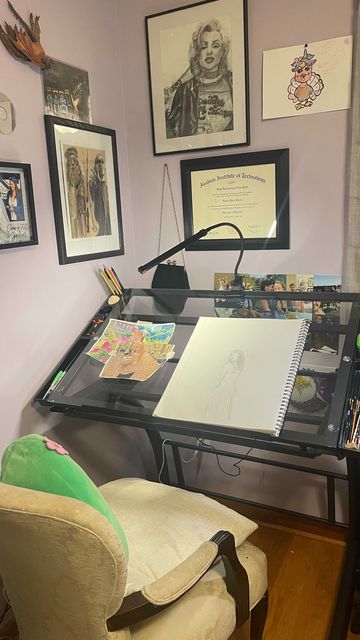 CEO of Crafts on Instagram: "My workspace is setup and back in action! 😍 - - - #setup #art #artistsoninstagram #artist #madison #friends #wip #artofinstagram #artwork #craft #desksetup #desk #parttime" Digital Drawing Setup, Digital Art Setup Aesthetic, Artist Desk Setup Aesthetic, Digital Art Setup Desk, Digital Artist Aesthetic Workspace, Artist Desk Workspaces, Digital Artist Desk Setup, Digital Artist Setup, Digital Artist Workspace