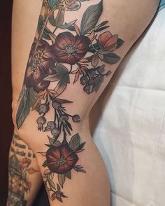 I love these colors. ~Sophia Baughan~ Tattoo Journal, Interesting Tattoos, Neotraditional Tattoo, Garden Tattoo, Tattoo Henna, Tattoo Sleeves, Tatuaje A Color, Botanical Tattoo, Tattoo Cover