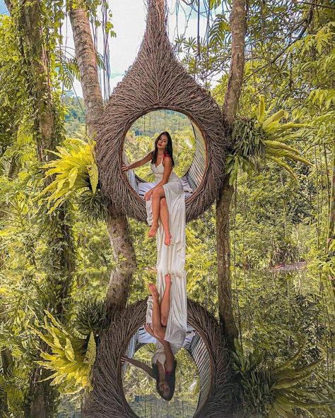 Bali Photo Poses, Bali Pics Ideas, Bali Aesthetic Photography, Bali Picture Ideas, Bali Indonesia Outfit Ideas, Bali Aesthetic Outfit, Bali Photoshoot, Bali Photos, Bali Outfit