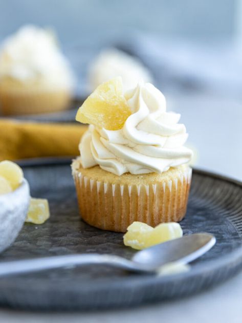 Quick Homemade Pineapple Buttercream Frosting - Frosting & Fettuccine Pineapple Cake Frosting Recipe, Pina Colada Buttercream, Pineapple Buttercream Frosting, Pineapple Frosting Recipe, Pineapple Icing, Pineapple Buttercream, Pineapple Frosting, Homemade Frosting Recipes, Raspberry Buttercream Frosting