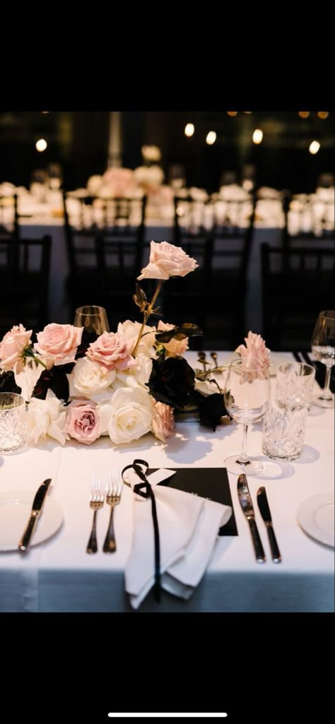 Masculine Wedding Reception, Black White Pink Wedding Bouquet, Pink Black And White Wedding Ideas, Black White Peach Wedding, Black Ivory And Blush Wedding, Black White And Mauve Wedding, Pink Black And Gold Quince, Black White Gold Blush Wedding, Dusty Rose Black And White Wedding