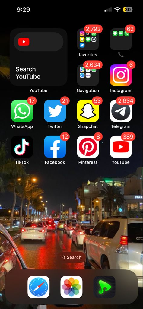 Organisation, Ios 16 Home Screen Ideas Normal Apps, Ios 17 Aesthetic Lockscreen, Men’s Iphone Homescreen, Ios 17 Wallpaper Ideas, Iphone Apps Layout, Ios 17 Home Screen Ideas Aesthetic, What’s On My Iphone Layout, Ios17 Homescreen Ideas