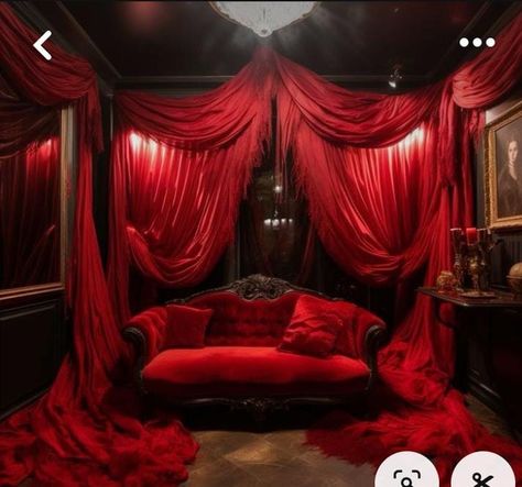 Modern Chinese Home, Gothic Living Room, Chinese Home, Gothic Bedroom, Dark Home Decor, Goth Home Decor, Bedroom Red, Red Rooms, Dream Room Inspiration