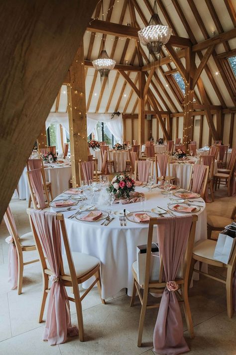 A rustic barn wedding during spring with a pink colour scheme Pink Flower Arch, Table Setting Simple, Colour Scheme Wedding, Pink Wedding Color Scheme, Pink Spring Wedding, Rustic Pink Wedding, Pink Table Settings, Beach Wedding Pink, Pastel Pink Weddings