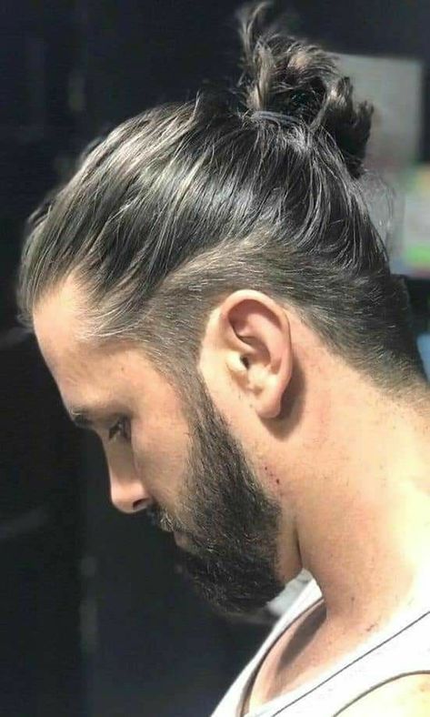 Top Knot Undercut, Haircuts Long, Man Bun Hairstyles, Undercut Long Hair, Trendy Mens Haircuts, Guy Haircuts Long, Long Haircuts, Men Haircut Styles, Super Hair