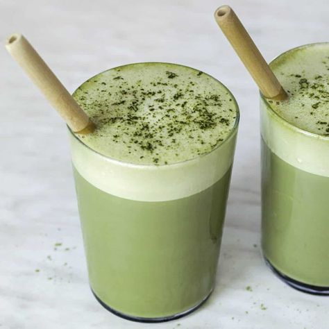 Healthy Drink Recipes Smoothies, Iced Latte Recipe, Best Non Alcoholic Drinks, Tea Japanese, Ceremonial Matcha, Matcha Whisk, Matcha Drink, Iced Matcha Latte, Matcha Set