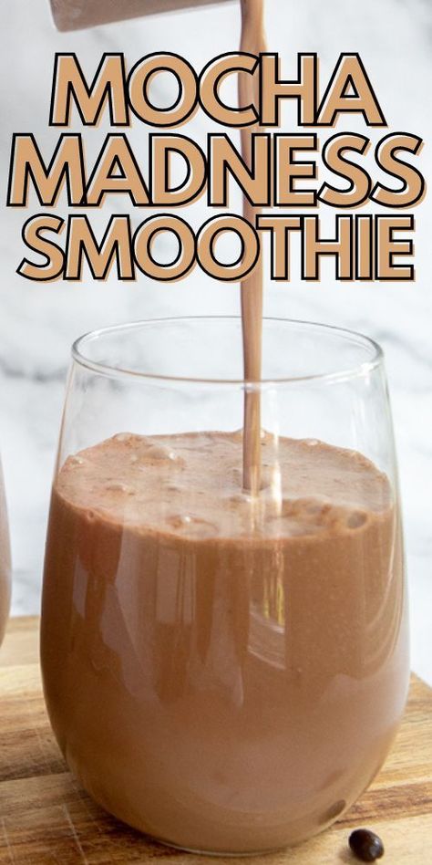 coffee smoothie Mocha Smoothie Recipes, Smoothie No Banana, Coffee Smoothie Healthy, Coffee Smoothie Recipes, Tropical Smoothie Recipes, Mocha Smoothie, Chocolate Smoothie Recipes, Fruit Smoothie Recipes Healthy, Chocolate And Coffee