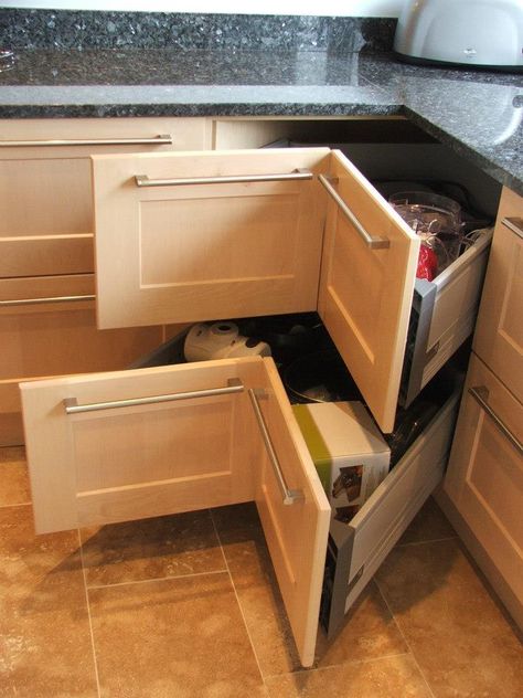 Corner Pull Out Drawers, Kitchen Cupboards Organization, Corner Drawers In Kitchen, Corner Countertop Storage, Beach Kitchen Cabinets, Kitchen Cupboard Ideas, Corner Drawer, Cupboard Ideas, Corner Drawers