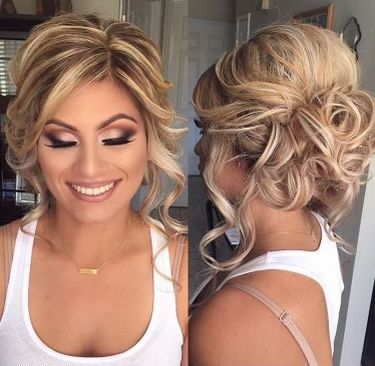 Updo With Layered Hair, Mother Of The Bride Hairdos, Mother Of The Groom Hairstyles, Updos Homecoming, Wedding Hair Up, Long Face Hairstyles, Hair Homecoming, Updos For Medium Length Hair, Homecoming Hair