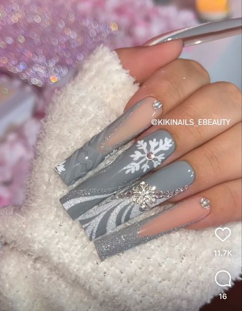 Gray Christmas Nails Acrylic, Grey Winter Nail Designs, Christmas Nails Gray, Christmas Nails Grey, Gray Christmas Nails, Gray Nails Acrylic, Grey Winter Nails, Grey Christmas Nails, Christmas Nail Designs Acrylic