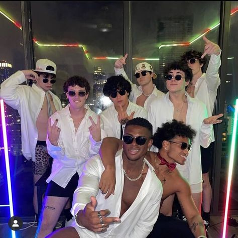 Risky Business Party, White Trash Bash, Risky Picture Ideas, Party Theme Ideas, Risky Pictures, Party Zone, Business Risk, Frat Parties, Business Theme