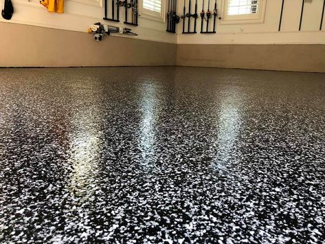 Garage Paint, Resin Driveway, Concrete Epoxy, Dallas House, Garage Floor Paint, Epoxy Floors, Garage Floor Coatings, Garage Room, Garage Renovation