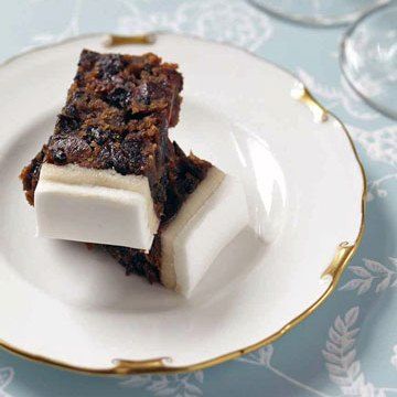 Dark Fruit Cake Recipe, Best Fruit Cake Recipe, Fruit Cake Recipe Easy, Fruit Cake Recipe Christmas, Fruit Wedding Cake, Fruit Cake Recipe, Bake Something, Rich Cake, Fruit Wedding