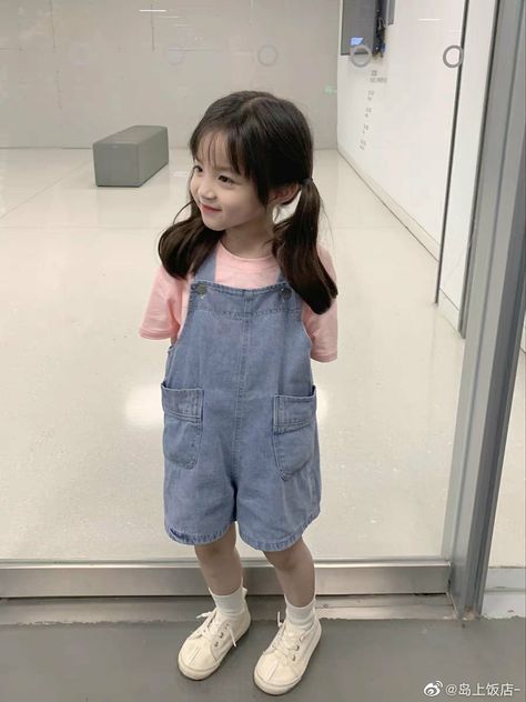 Child Aesthetic Girl, Korean Baby Girl Outfit, Korean Baby Outfits, Asian Toddler Girl, Cute Kid Outfit, Korean Kids Girl, Korean Kids Fashion, Korean Baby Girl, Cute Toddler Outfits