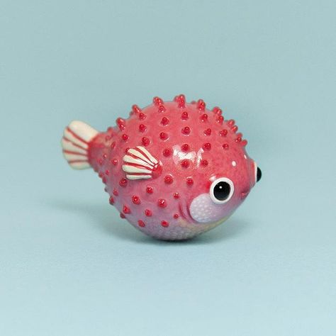 I have finished Strawberry Pufferfish that I promised as a special request for one person some time ago Oh I wish I could make all army of these little fat fishes, but that would take ages as these are super time consuming type of sculptures and I must get back to cosmic animals, because I want to make new etsy update as soon as possible after Easter! I wish you all have a great weekend with your friends and family #ramalama #ramalamacreatures #handmade #polymerclay #fish #pufferfis... Clay Magnets, Puffer Fish, Fish Sculpture, Ceramic Fish, Have A Great Weekend, Clay Figurine, Pottery Crafts, Pottery Classes, Ceramics Pottery Art