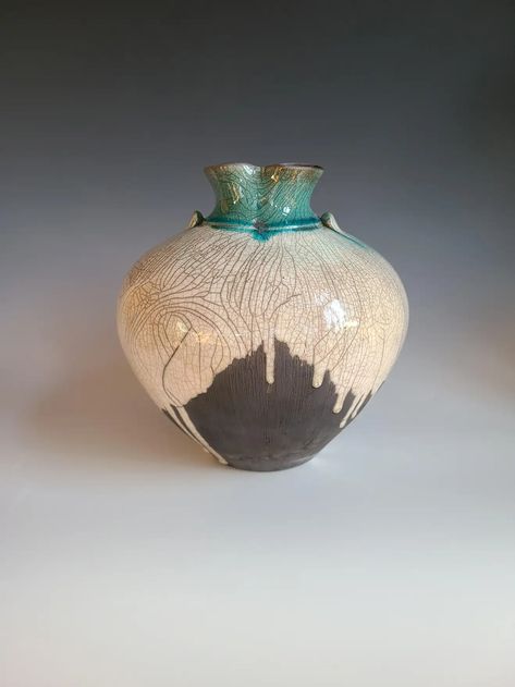 Raku Ideas, Raku Sculpture, Moon Jars, Coil Pot, Ceramic Moon, Clay Bodies, Raku Firing, Raku Ware, Porcelain Sculpture