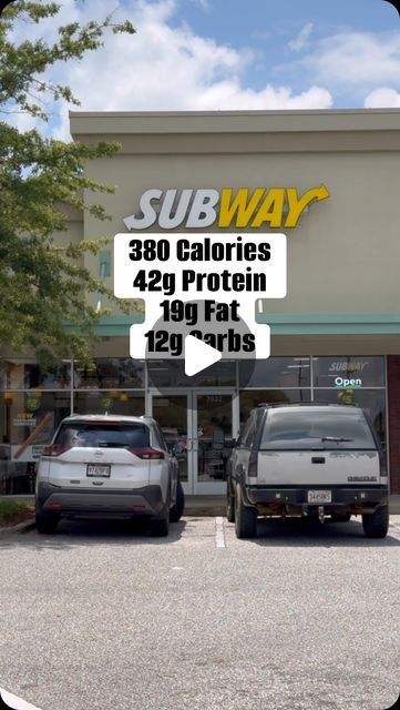 Lowest Calorie Protein, Subway Protein Bowl, High Protein Subway, Low Calorie Max And Cheese, Healthy Subway Orders, Protein Power Bowl, Subway Order, Cottage Cheese Dinner, Cheese Dinner