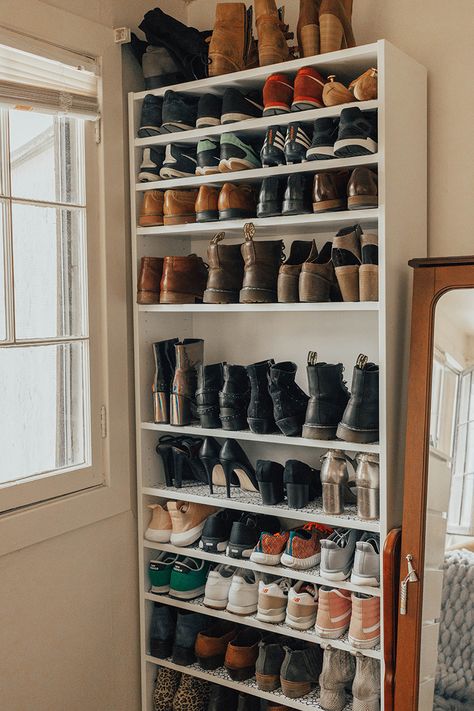 Diy Shoe Racks, Diy Shoe Storage, Storage Solutions Bedroom, Diy Shoe Rack, Closet Shoe Storage, Shoe Rack Closet, Diy Shoe, California Closets, Shoe Shelves