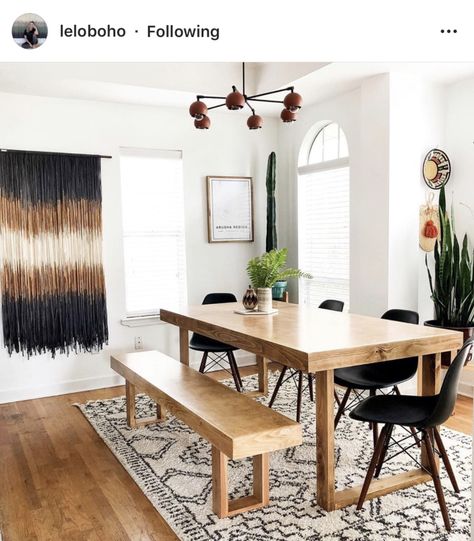 Modern Desert Aesthetic Home Decor Trends and Home Styling Design Inspiration from the dotted bow Desert Aesthetic Home, Modern Southwest Decor, Desert Home Decor, Southwest Modern, Southwest Home Decor, Modern Southwestern, Boho Dining Room, Desert Aesthetic, Desert Decor