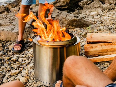 45% Off Solo Stove Fire Pits Free Shipping | Great Father's Day Gift Ideas! Fire Pit Size, Portable Fire Pit, Stainless Steel Fire Pit, Solo Stove, Cool Fire Pits, Portable Fire Pits, Steel Fire Pit, Wood Burning Fire Pit, Fire Pit Designs