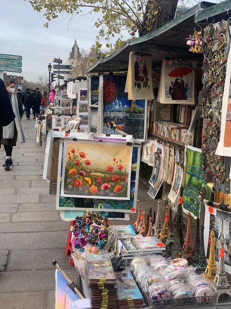 Nicolas Flamel, Shopping In Paris, French Souvenirs, Paris In Spring, Shop In Paris, Paris Markets, Paris Books, Teddy Toys, Aesthetic Shop