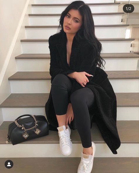 Kylie Jenner winter or fall outfit inspration Stylizacje Kylie Jenner, Stile Kylie Jenner, Look Kylie Jenner, Looks Kylie Jenner, Kyle Jenner, Kylie Jenner Look, Kylie Jenner Outfits, Kylie Jenner Style, Kylie Kristen Jenner