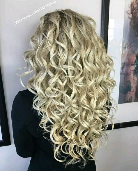 Perm With Layers Long Hair, Long Blonde Hair Perm, Long Blonde Curled Hair, Blonde Curls Natural, Spiral Perm Long Hair, Long Hair Perm, Curls For Long Hair, Long Face Hairstyles, Face Shape Hairstyles