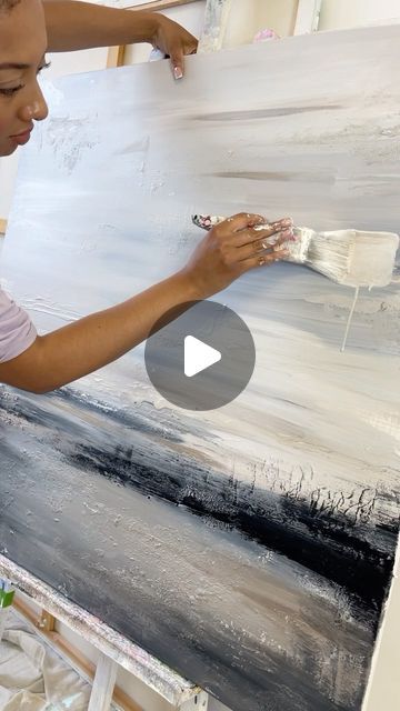 Diy Black And White Art, Modern Painting Ideas, Black And White Painting Ideas, Diy Abstract Painting, Abstract Layers, Diy Acrylic Painting, Black And White Abstract Painting, Abstract Art Tutorial, Black And White Abstract Art