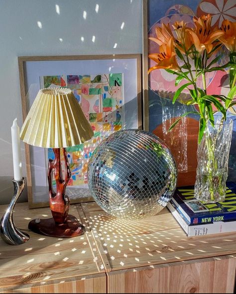 Mirror Disco Ball, Personalized Bedroom, Dopamine Decor, Uni Room, Deco Studio, Mirror Ball, Decor Aesthetic, Aesthetic Bedroom, Room Aesthetic