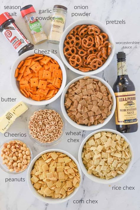 Homemade Chex Mix is a classic snack and it is totally addictive. Just watch it disappear at your next party! Chex Mix Goodie Bags, Chex Mix Seasoning Homemade, Chex Mix Pretzels, Salty Mix Snack, Chex Mix With Cheetos, Chex Mix With Cheez It, Oven Chex Mix Recipes Baking, Frito Chex Mix Recipes, Chex Mix Recipes With Worcestershire