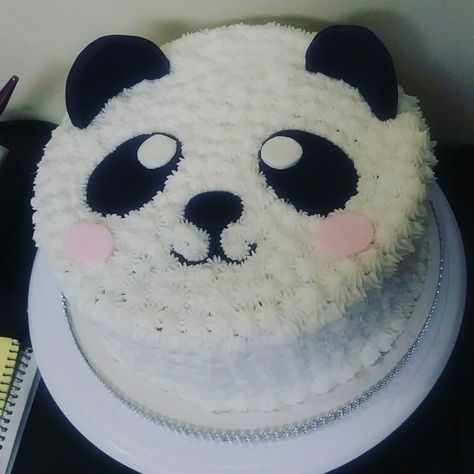 Panda Cake Ideas Simple, Panda Mini Cake, Simple Panda Cake, Panda Cake Designs Birthday, Panda Smash Cake, Easy Panda Cake, Panda Bear Birthday Cake, Panda Face Cake, Panda Birthday Cakes