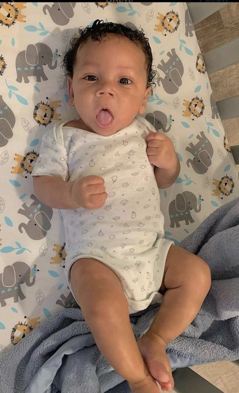 Mixed Baby Boy Newborn, Newborn Black Babies, Baby Boy Swag, Cute Mixed Babies, Cute Black Babies, Beautiful Black Babies, Mommy And Son, Mommy Baby