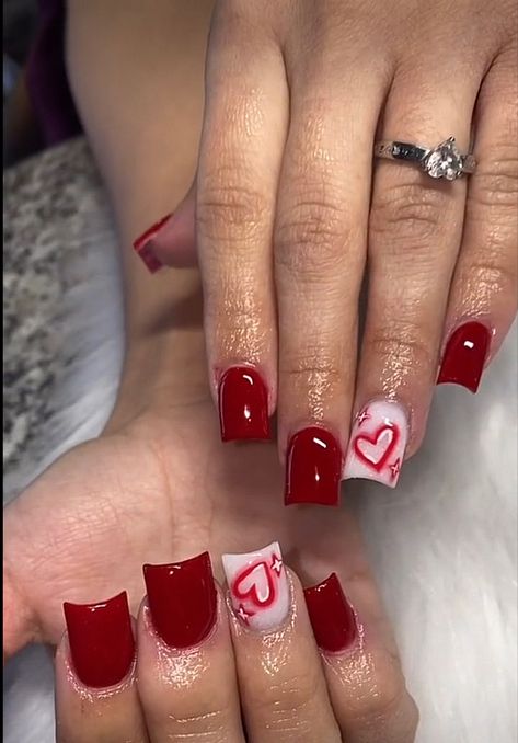 Small Acrylic Nails Valentines, Short Squared Valentine Nails, Short Acrylic Nails For Valentines Day, Red Acrylic Nails Ideas Short, Cute Baddie Nails Short Red, Y2k Nails Short Red, Short Square Nails Valentines, Short Nail Designs Birthday Ideas, Valentines Day Square Nails