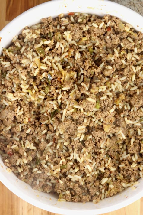 Boudin Rice Recipe, How To Make Boudin, How To Cook Boudin, Boudin Balls Recipe, Boudain Recipes, Boudin Recipe, Boudin Sausage, Boudin Balls, Rice Stuffing