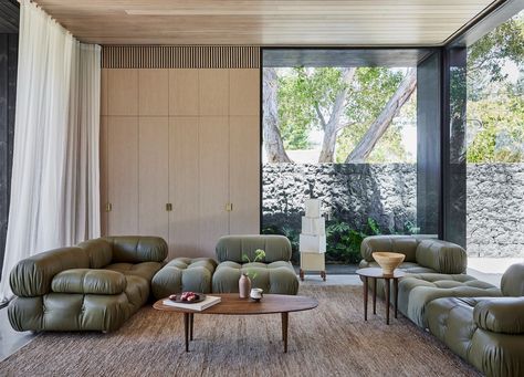 Home Tour | Paperbark House by Madeleine Blanchfield Architects Floor Sofas, Bubble Sofa, Camaleonda Sofa, Built In Banquette, Timber Slats, Timber Ceiling, Australian Interior Design, Interior Design Awards, The Local Project