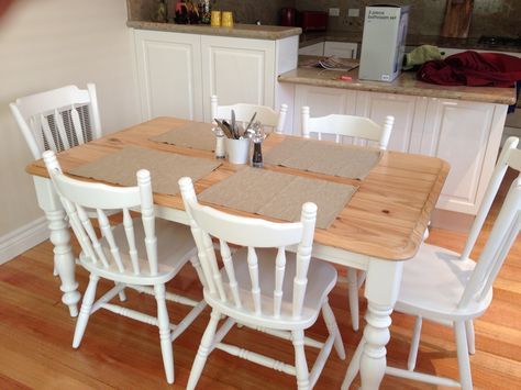 DIY refurbished pine table with a French provincial look and mismatched chairs Beech Kitchen, Farmhouse Dining Table Set, Dining Table Makeover, Pine Dining Table, Windsor Chairs, Table 8, Pine Table, Pine Furniture, Table Makeover