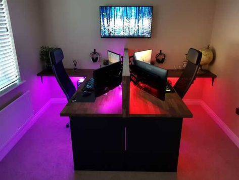 His and Hers - Triple Monitor Battlestations - Imgur Triple Monitor Setup, Monitor Setup, Gamer Couple, Computer Gaming Room, Gamer Room Decor, Pc Gaming Setup, Video Game Room Design, Video Game Rooms, Computer Room