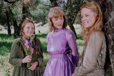 Image via YouTube The hit television show Little House on the Prairie is still widely considered one of the most popular of all time, even today. The show, inspired by the autobiographical books by Laura Ingalls Wilder, touched the hearts of millions of people during its time, which is probably why people still love catching the reruns. If […] The post 4 Books for 'Little House on the Prairie' Fans appeared first on Wide Open Country. Melissa Sue Anderson, Ingalls Family, Melissa Gilbert, Paddy Kelly, Michael Landon, Little House On The Prairie, Andy Griffith, Laura Ingalls Wilder, House Fan