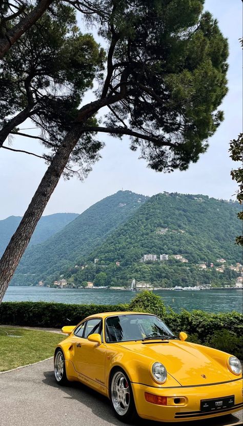 Retro Porsche Aesthetic, Lake Como Old Money Aesthetic, Old Porsche Aesthetic, Old Money Car Aesthetic, Cool Yellow Aesthetic, Old Cars Aesthetic, Old Money Porsche, Old Money Cars, Old Money Aesthetic Wallpaper