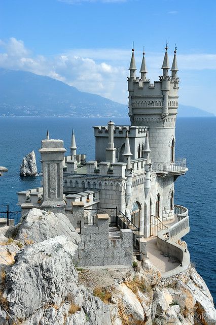 Neo-Gothic Castle "Swallow's Nest" - The symbol of the sou… | Flickr Ukraine Culture, Castles To Visit, Gothic Castle, Castles In Scotland, Neuschwanstein Castle, Scottish Castles, Castle Ruins, Castle House, Chateau France