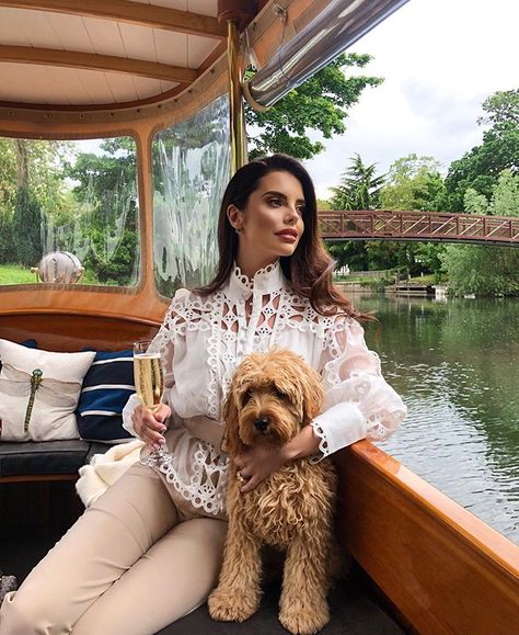 Mrs Lauren A sur Instagram : More @monkeyislandestate moments... sunset cruises on their private boat taking in the beautiful surroundings with nibbles and bubbles and… Private Boat, Alain Ducasse, Sunset Cruise, Michelin Star, Dove Cameron, Mode Fashion, Cruises, Fitness Models, Instagram Images