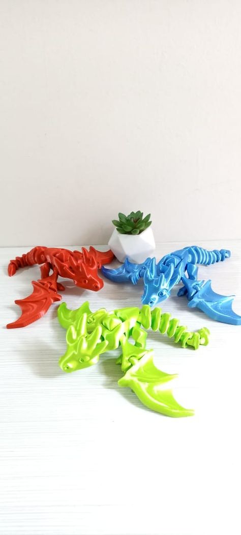 STL file Little Flying Dragon 🐉 ・Template to download and 3D print・Cults 3d Printed Toys Free Printable, Free Stl Files 3d Printer, Dragon Template, 3d Ideas, Flying Dragon, The Wings, Tabletop Rpg, 3d Projects, Print Models