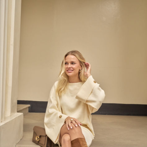 The prettiest, comfiest and most elegant jumper AND with the cape sleeves! Cape Sleeves, Jumper, Cape