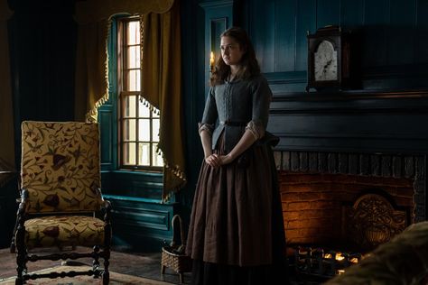 Outlander Big House, Big House Kitchen, Outlander Kitchen, Outlander Season 6, Chelsea Smith, Outlander Style, Witch's Cottage, Southern Colonial, Outlander Characters