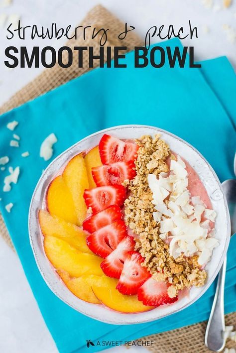 Peach Smoothie Bowl Recipe, Peach Smoothie Bowl, Strawberry Peach Smoothie, Smoothies Bowls, Apricot Smoothie, Dorm Food, Açaí Bowls, Smoothie Shop, Peach Smoothie