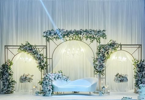 Blue And White Stage Decoration, Sage Green Wedding Stage Decor, Reception Stage Decor Blue, Wedding Reception Stage Backdrop, Wedding Sofa For Bride And Groom, Simple Reception Stage Decor, Wedding Stage Design Simple, White Theme Wedding Decor, Ring Ceremony Stage Decoration