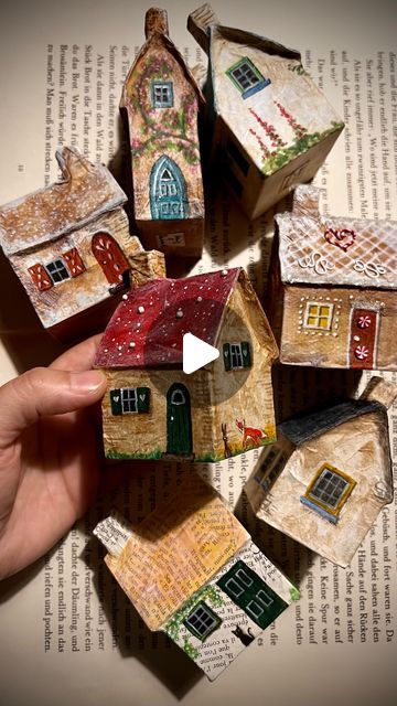 Heinz & Brummel on Instagram: "Tiny paper house collection: which one is your favourite?! 🏠💕 • • • #paperhouse #tinyhouse #paperlove #pspercraft #papiermache #strictlypaperart #oldbookpages #upcyclinglove #christmasdecor #heinzundbrummel" Paper Mache House Diy, Paper Mache Houses Decorated, Paper Houses Diy, Cartapesta Ideas, Paper Mache Art Projects, Paper House Diy, Paper Mache House, Country Dollhouse, Cardboard Box Houses